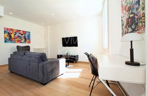Cannes City Centre Apartment | Viva Riviera Villa Royale 2 Bedrooms 2 Bathrooms