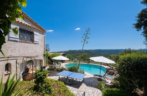 Montauroux Villa | Vue du Lac - Three Bedroom Villa, Sleeps 6