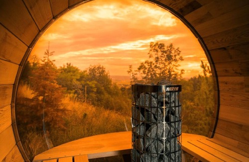 La Cote-Saint-Andre House | Welcome to Domaine des étoiles Unusual accommodations