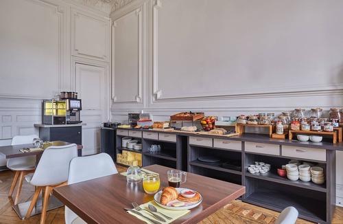 Comedie Apartment | Wi-Fi + Climatisation ! Studio spacieux au Centre
