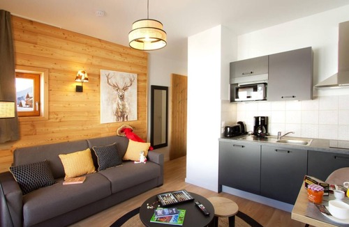 Orcieres-Merlette Apartment | Wifi, fitness, swimming pool, terrace, balcony, tv, 62m², Orcières Merlette 1850