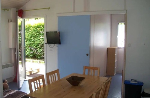 La Souterraine Ski Chalet | ZEcamping 3* animé pataugeoire pet friendly chalet LV BBQ 40m2 4 pers