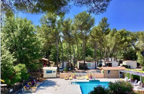 Peynier House | ZEcamping 3* toboggans piscine animaux acceptés locatif 20m2 4 pers