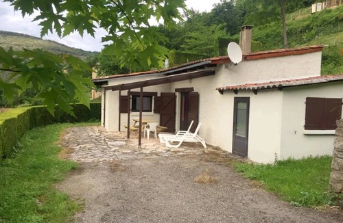 Saint-Rome-de-Tarn House | ZEcamping 4 étoiles animé piscine chiens acceptés chalet TV clim