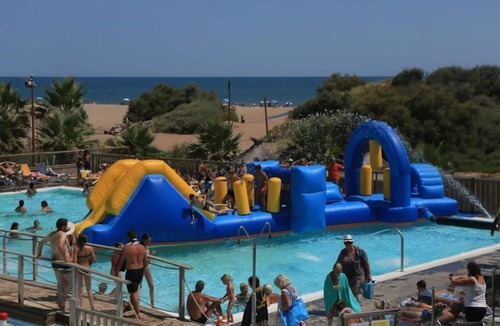 Serignan-Plage House | ZEcamping 4* piscine chauffée mobil-home TV BBQ clim 23m2 4 pers