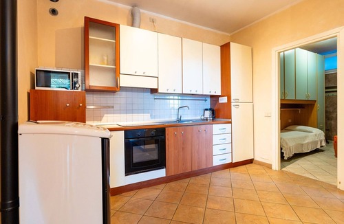 Diano Castello Apartment | Zenzero e Cannella by Interhome