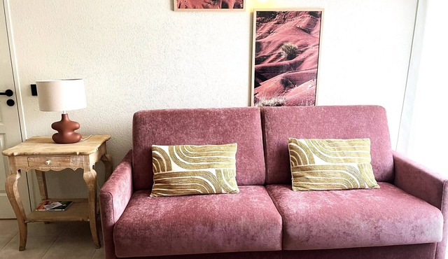 1-Bedroom Apartment Hotel for 2–4 People - Côté Garrigue
