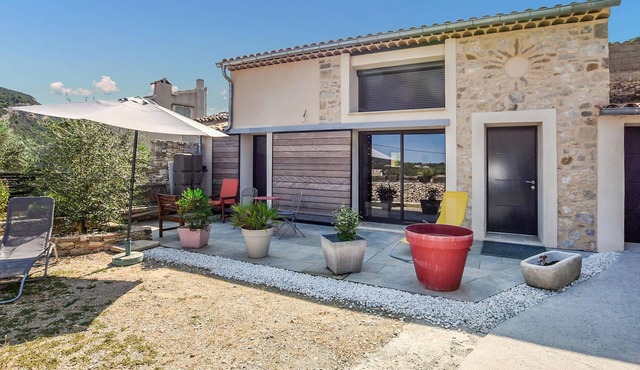 1 bedroom lovely home in Mollans-sur-Ouvèze