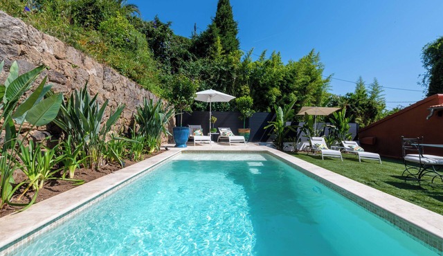155m² Villa – Sea View & Swimming Pool