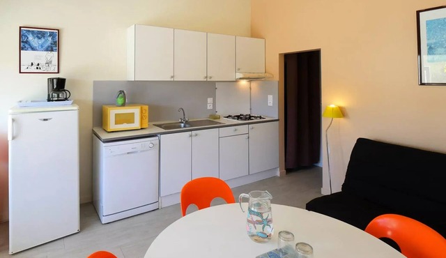 2-Bedroom Vacation Rental for 4–6 People