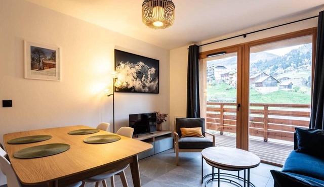20m from resort center, 1st floor, view mountain, balcony, tv, ski locker, 49m², Valmorel in Valmorel