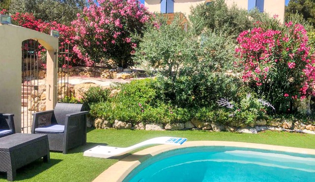 3 bedroom accommodation in Rognac