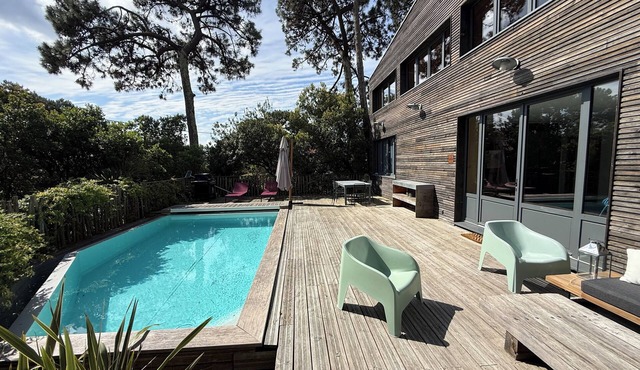 4-bedroom, 2 bathrooms, heated pool - POOL VIEW - 3-minute walk from the market in Lège-Cap-Ferret