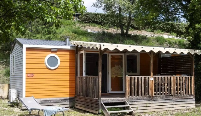 4-Room Cottage for 6 People, Air-Conditioned + TV *