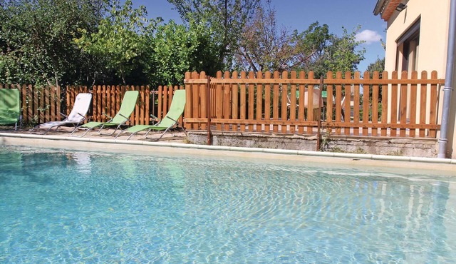 5 bedroom accommodation in Grillon