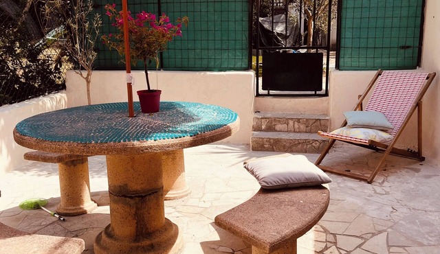 5 minutes from Cassis: House with a private terrace