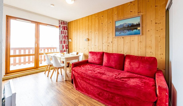 6-person apartment at the foot of the slopes in Saint-François-Longchamp