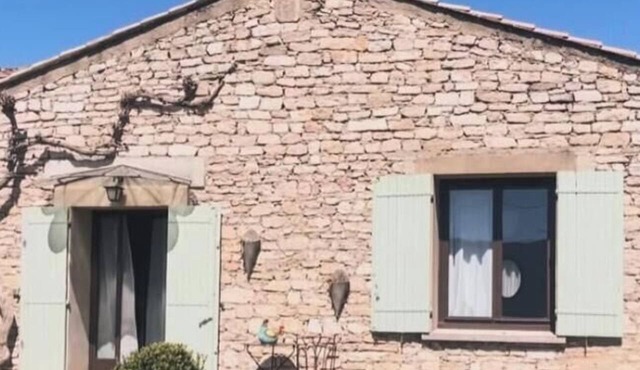 A country house in the heart of the Luberon, an ode to nature,