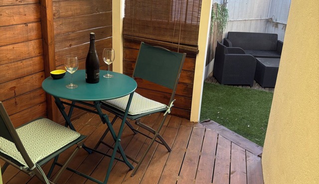 A little cocoon in Nice: La Casita