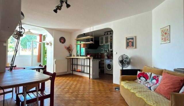 A small, green oasis of peace spanning 80 square meters in Montpellier, Boutonnet