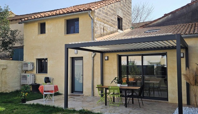 Air-conditioned house with private garden & secure parking - Maillane/Alpilles