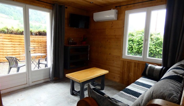 Apartment DAHU Domaine du Fraizier Thônes private jacuzzi annecy and shops