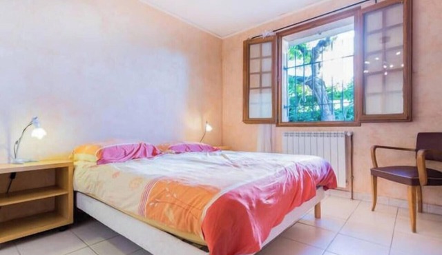 Appt of 70m ², Quiet, Near Cassis, in the Hill 10 Minutes From the sea
