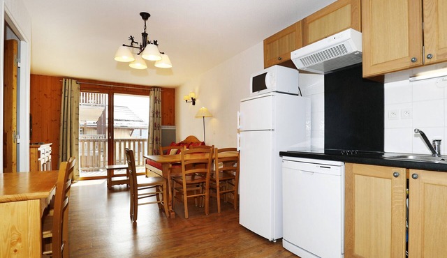Apt near the ski station 4/6 ppl, balcony, pool