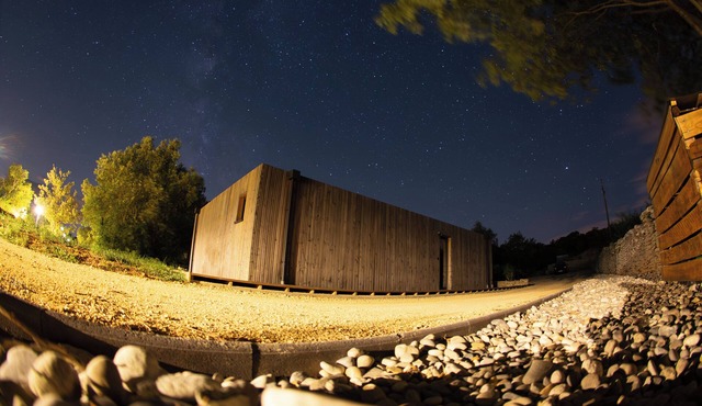 Astro Polo wooden lodge for an unusual stay under the stars!