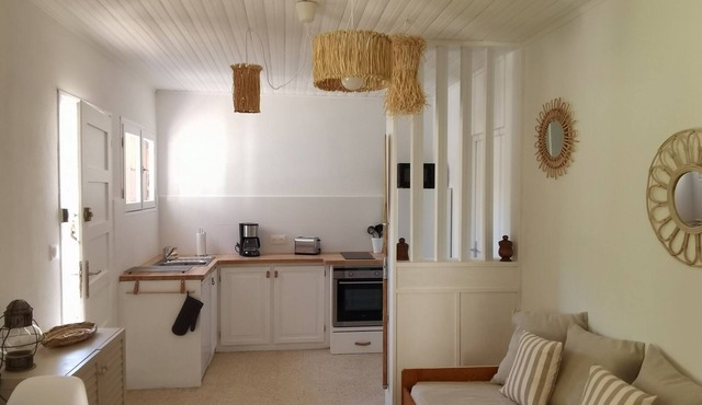 Beach house 30 meters from the sea for 5/6 people (Blue Flag beach)