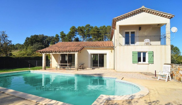 Beautiful home in Bordezac