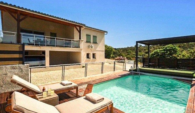 Beautiful home in Gras in Gras