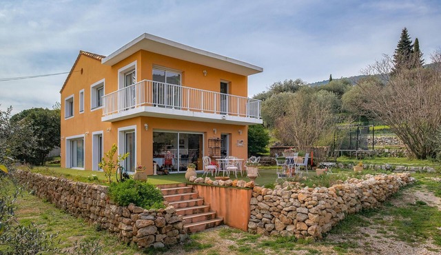 Beautiful home in Peymeinade