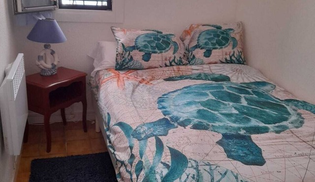 Beautiful house by the port 5 minutes from the beach