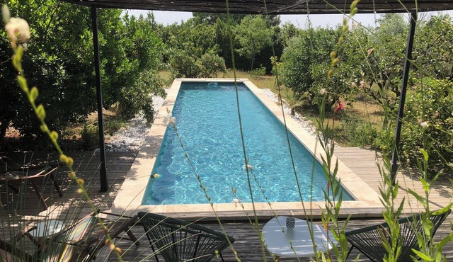 Beautiful villa with pool near Aix en Provence (Eguilles) 5/6 people