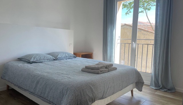 Bright & Cosy 2-Bed Apartment