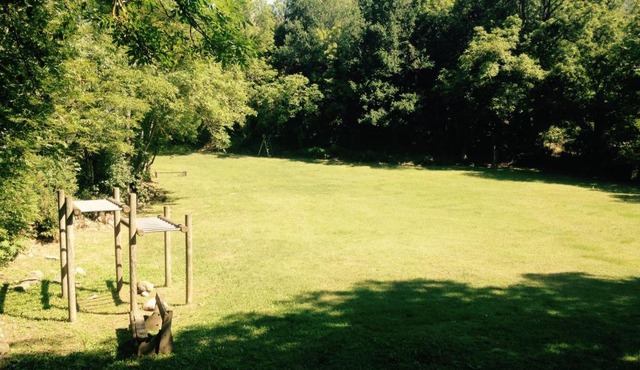 Camping Le Castella in Luzenac
