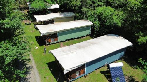 Camping RioRequesa in Campore