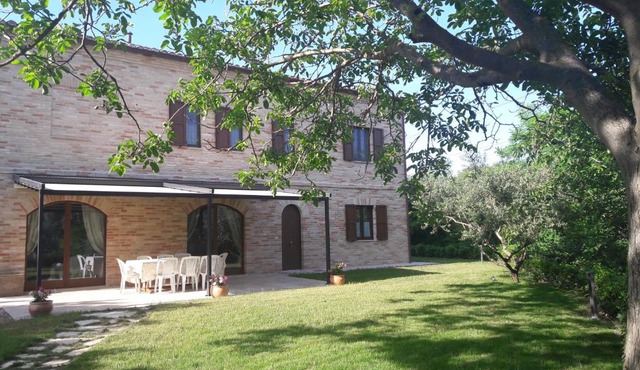 Casale Caldarette in Fermo