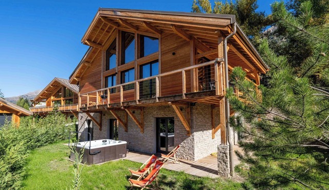Chalet 4 Friends - Luxe Spa - Briançon Serre Chevalier 1200 12 Personnes