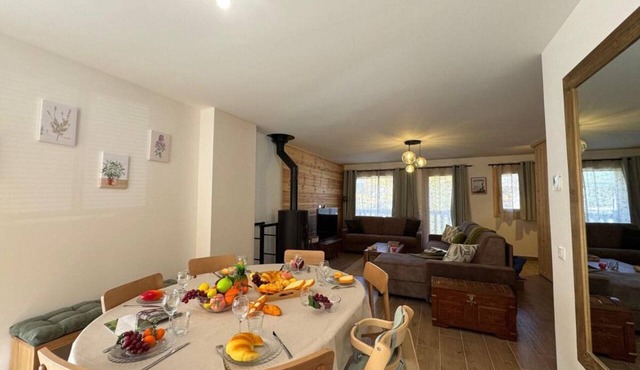 Chalet, balcony, fireplace or stove, tv, 108m², Vars