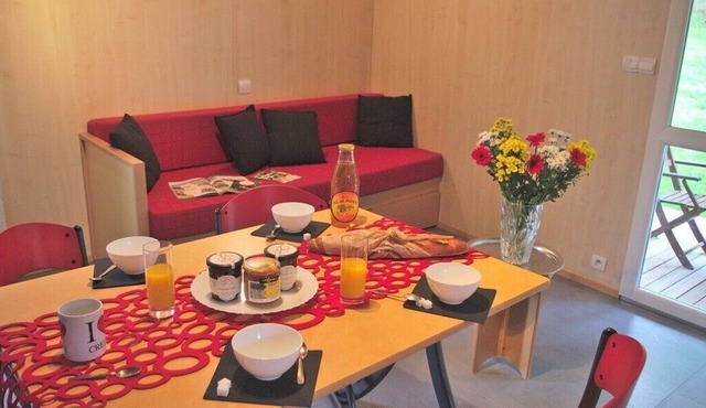 Chalet Camping La Chapelle in La Chapelle-Taillefert
