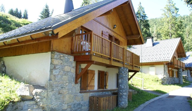 Chalet in Huez near Ski Slope