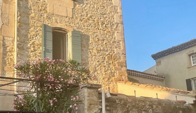 Charming 140 m2 village house in the heart of the Alpilles provençales