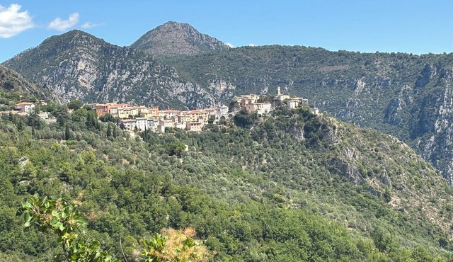 Charming, air-conditioned village house