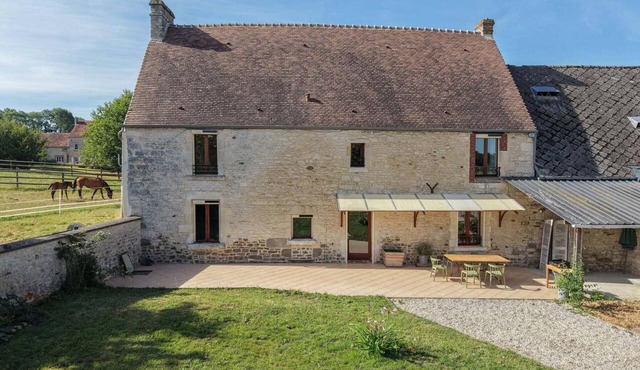 Charming house in a stud farm - 7 guests in Joué-du-Plain
