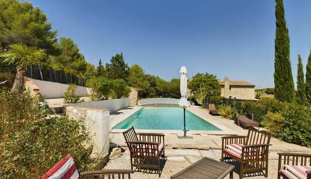 Charming house in Provence with outbuilding - Swimming pool - 15 people
