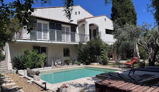 Charming house in the heart of Barbentane village