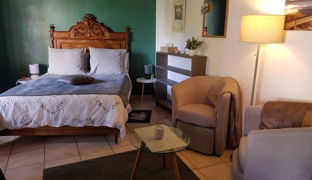 Charming studio in Val Sonnette perfect for a relaxing getaway in Val Sonnette