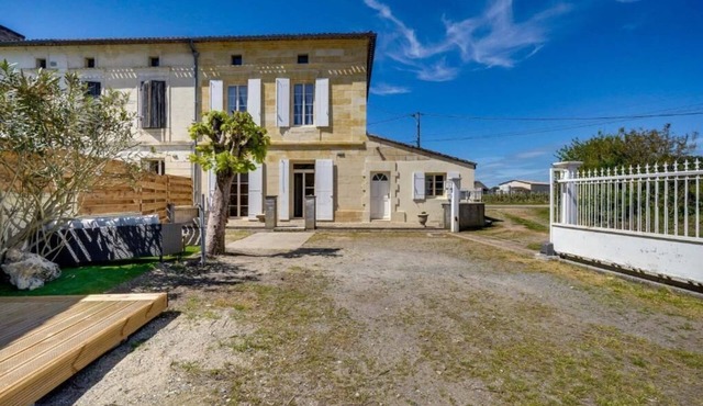 Charming villa in st emilion in Saint-Émilion